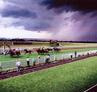 Hawkesbury Race Club - VIC Tourism