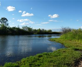 Lagoon Creek - VIC Tourism 2