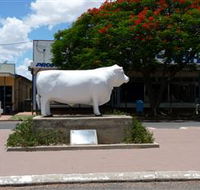 Aramac - The White Bull - VIC Tourism