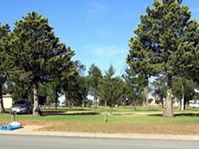 Loxton Motorhome Reserve - VIC Tourism 0
