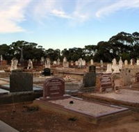 Langhorne Creek Cemetery - VIC Tourism