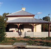 Former Customs Officers Residence - VIC Tourism