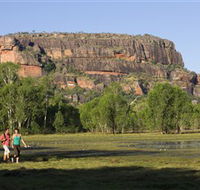 Sandstone and River Bushwalk - VIC Tourism