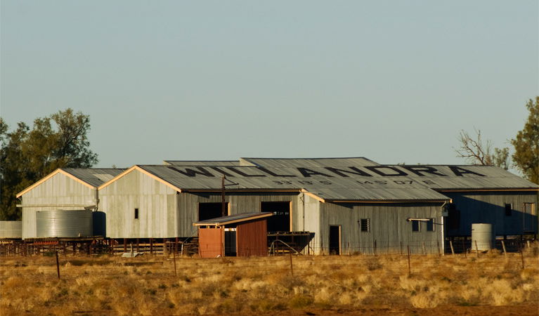 Hillston NSW VIC Tourism
