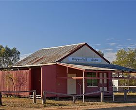 Copperfield Store, Chimney And Cemetery - VIC Tourism 3