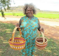 Injalak Arts and Crafts - VIC Tourism