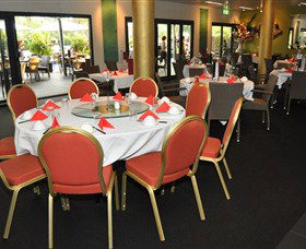Loong Fong Seafood Restaurant - VIC Tourism 1