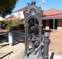 Witcombe Fountain - VIC Tourism