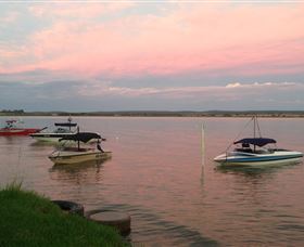 Griffith Boat Club - VIC Tourism 0
