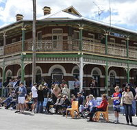 Mirrool Royal Hotel - VIC Tourism