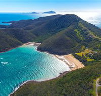 Basil Bay on Keswick Island - VIC Tourism