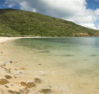 Connie Bay on Keswick Island - VIC Tourism