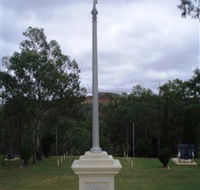 The Coronation Lamp Memorial - VIC Tourism