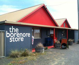 Monument Vineyard - VIC Tourism 2