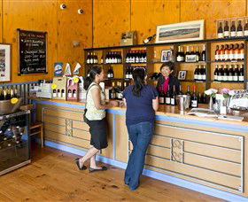 Del Rios Of Mt Anakie - VIC Tourism 4