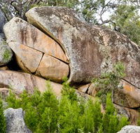 Frog Rock - VIC Tourism