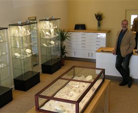 Ixtlan Melbourne Jewellery Store - VIC Tourism 1