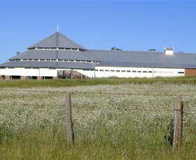 Deeargee Woolshed - VIC Tourism 0