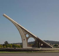Singleton Sundial - VIC Tourism