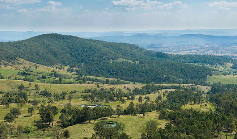 Lower Acacia Creek NSW VIC Tourism