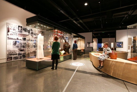 Albury Library Museum - VIC Tourism 8