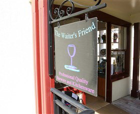 Hunter Valley Gardens Shopping Village - VIC Tourism 8