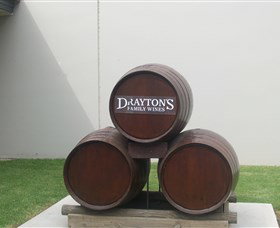 Drayton's Family Wines - VIC Tourism 0