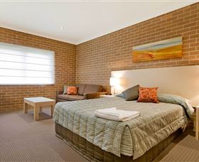 Imperial Hotel - VIC Tourism 3