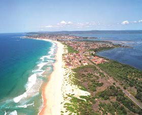 North Entrance - VIC Tourism 0
