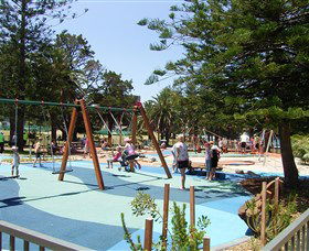 Shelly Park, Cronulla - VIC Tourism 0