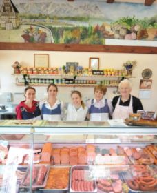 Mentges Master Meats - VIC Tourism 0