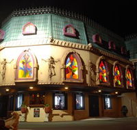 Draculas Cabaret Restaurant - VIC Tourism