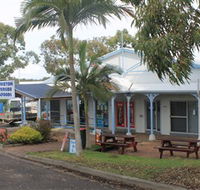 Laurieton Riverside Seafoods - VIC Tourism
