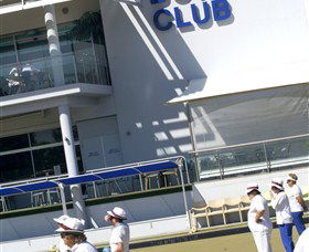 Tweed Heads Bowls Club - VIC Tourism 3