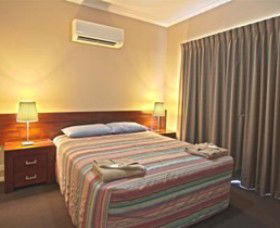Cable Beachside Villas - VIC Tourism 11
