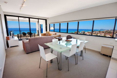Ultra Broadbeach - VIC Tourism 12
