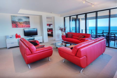 Ultra Broadbeach - VIC Tourism 18