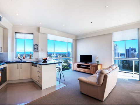 Pacific Views Resort - VIC Tourism 0