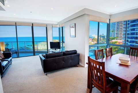 Pacific Views Resort - VIC Tourism 10
