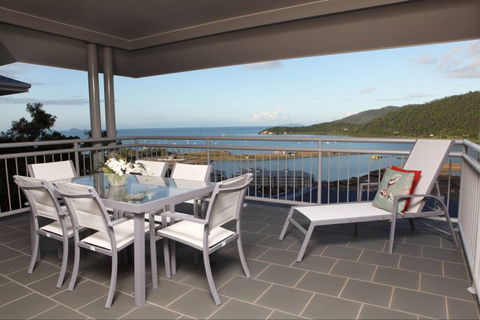 Peppers Airlie Beach - VIC Tourism 4