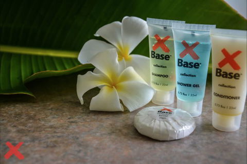 Base Airlie Beach Resort - VIC Tourism 2
