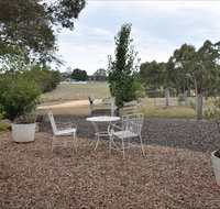 Cygnet Park Country Retreat - VIC Tourism