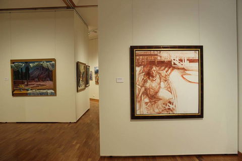 Gosford Regional Gallery & Gardens - VIC Tourism 2