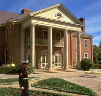 Embassy Drive - VIC Tourism