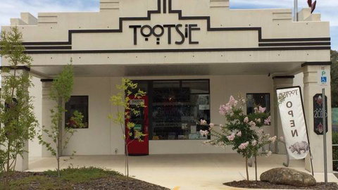 Tootsie Fine Art And Design - VIC Tourism 0