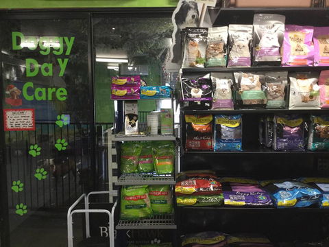 Pets Wonderland - VIC Tourism 0