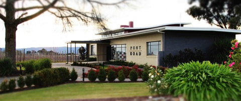 Yarra Valley - Wineries & Gin Distillery Tour - VIC Tourism 1