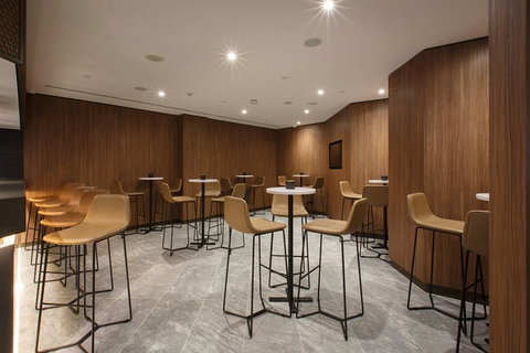 Melbourne Airport Plaza Premium Lounge - VIC Tourism 5