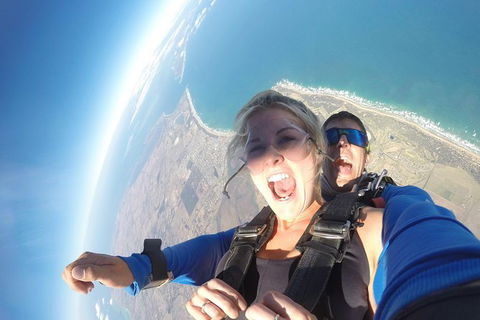 Skydive Great Ocean Road From Up To 15000ft - VIC Tourism 2