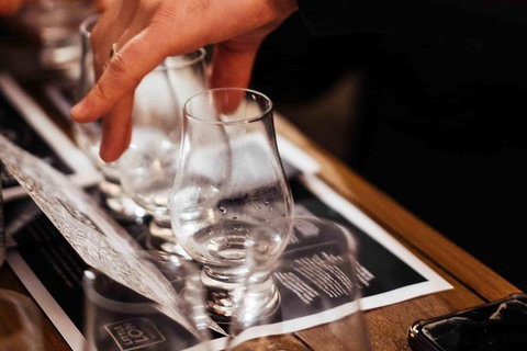 Melbourne History & Whisky Bars Tour - VIC Tourism 0